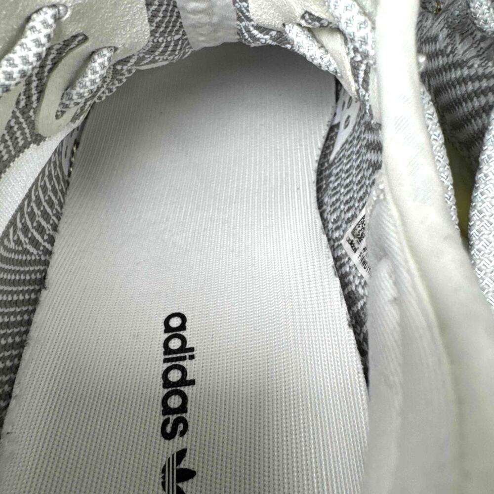 adidas Yeezy Boost 350 V2 “Static Non-Reflective” – EF2905 | 11.5M - Picture 5 of 9
